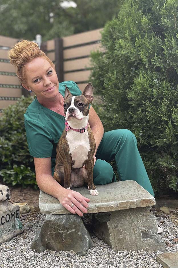 Biscoe_Animal_Hospital_Biscoe_NC_625x938_Master_0007_Pamela_Nooe_Vet_Asst_Biscoe Biscoe_Animal_Hospital_Biscoe_NC_Pamela_Nooe